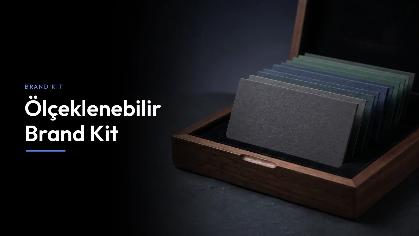 Ölçeklenebilir marka kiti ve görsel varlık yönetişimi